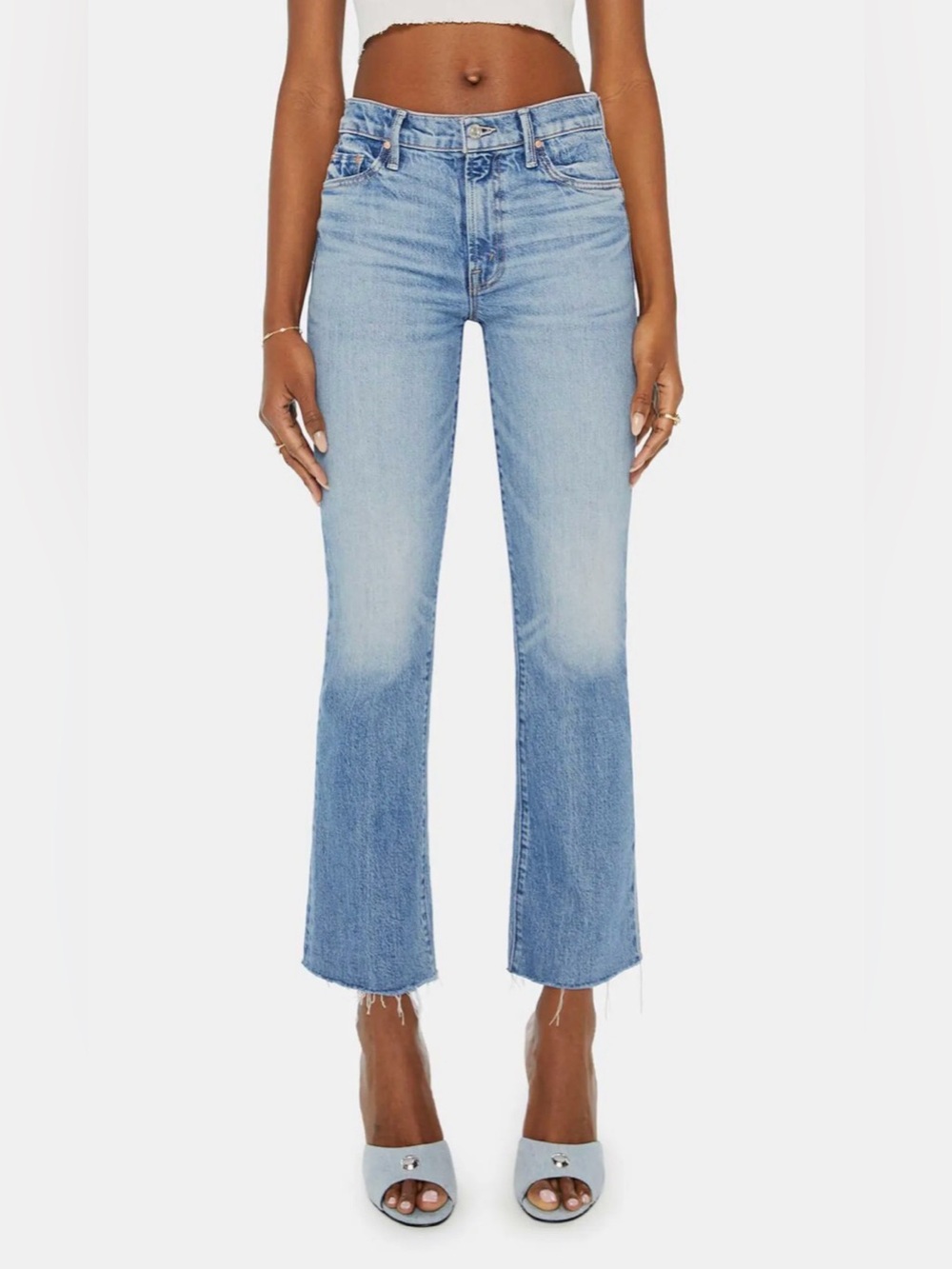 Mother Denim The Outsider Flood Fray in Are We There Yet 24 Raw Hem Blue Jeans